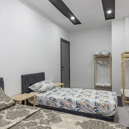 Apartment 3-sehir Merkezinde Bueyuek 3 Yatak Odasi Antalya