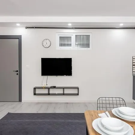 3-sehir Merkezinde Bueyuek 3 Yatak Odasi *