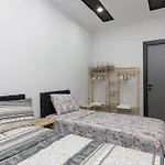 3-sehir Merkezinde Bueyuek 3 Yatak Odasi Antalia